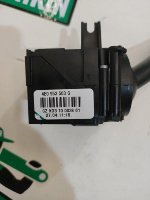 Audi / A6 / Переключатель подрулевой ( стеклоочистителя )