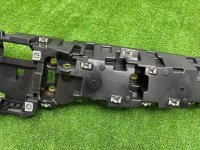 Audi / A6 / Кронштейн торпедо с подсветкой