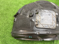 BMW / 7-Series / Подкрылок