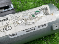 Audi / A7 / Моторчик люка