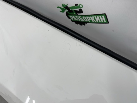 BMW / M6 / Крыло