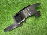 BMW / ALPINA B10 / Пластик моторного отсека