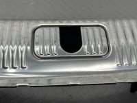 Audi / S5 / Накладка замка багажника