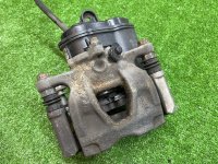 Audi / A5 / Суппорт тормозной