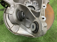 BMW / X5 / Кулак поворотный