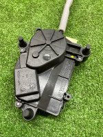 BMW / X5 / Замок багажника