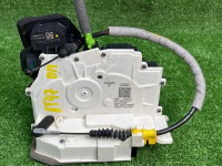 Audi / Q8 / Замок двери