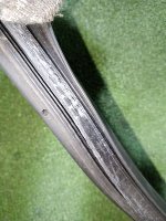 BMW / X3 / Уплотнитель двери