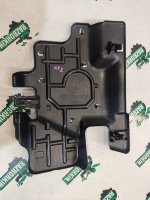 Mazda / 3 / Обшивка салона