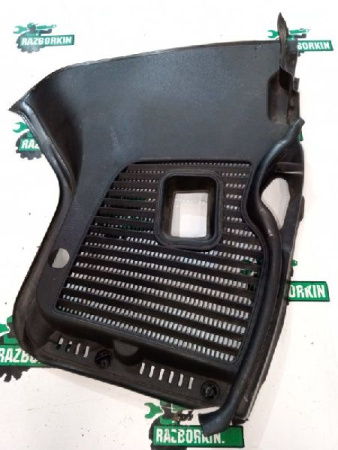 Mercedes-Benz / GLC 250d 4-matic / Водосток