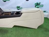Volkswagen / Touareg / Консоль центральная Volkswagen / Touareg / Консоль центральная