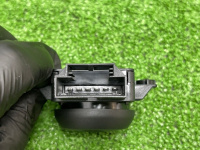 Audi / A4 / Блок управления сиденьем