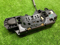 Audi / A5 / Кронштейн ручки двери