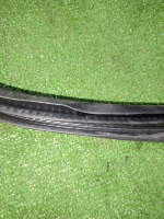 Volvo / S60 / Уплотнитель двери