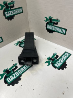 Porsche / Cayenne / Ограничитель двери