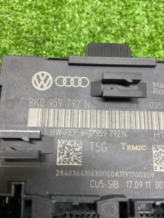 Audi / Q5 / Блок комфорта