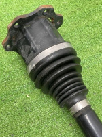 Audi / A4 / Приводной вал