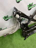 Audi / A5 / Подрамник