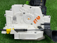 Audi / Q8 / Замок двери комплект