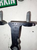 Audi / A5 / Петля двери