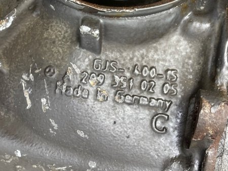 Mercedes-Benz / E-Class / Редуктор задний