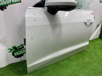 Audi / A7 / Дверь боковая