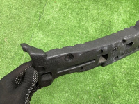 BMW / 7-Series / Абсорбер переднего бампера