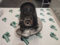 BMW / X5 / Кулак задний