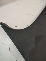 BMW / X1 / Центральная стойка кузова