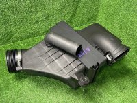 BMW / ALPINA B10 / Корпус воздушного фильтра