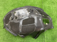 BMW / 7-Series / Подкрылок