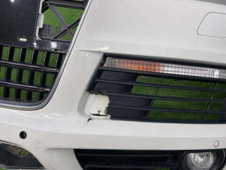 Audi / Q7 / Бампер