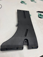 Audi / A5 / Воздуховод для ног