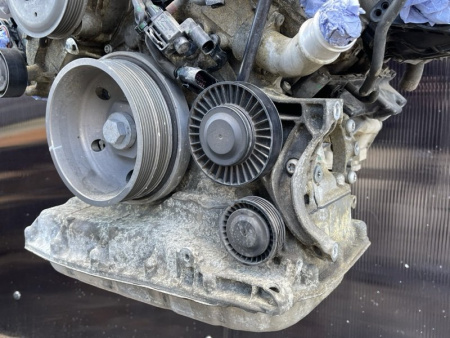 Volkswagen / Touareg / Двигатель