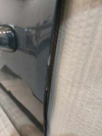Volvo / S60 / Дверь боковая