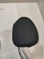 BMW / X5 / Подголовник сиденья