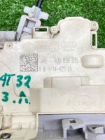 Volkswagen / Touareg / Замок двери комплект Volkswagen / Touareg / Замок двери комплект