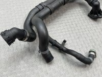 Volkswagen / Touareg / Патрубок радиатора