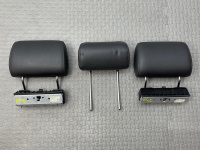 Audi / Q7 / Подголовник сиденья