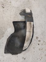 Volkswagen / Tiguan / Подкрылок