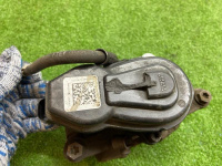 Audi / A5 / Суппорт тормозной