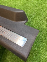 Chevrolet / Tahoe / Накладка порога