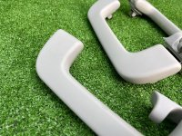 Audi / Q8 / Ручки потолка