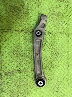 Audi / Q7 / Рычаг подвески