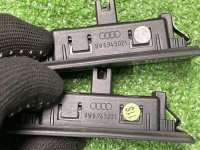 Audi / S5 / Плафон подсветки номерного знака