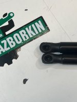 BMW / X3 / Упор капота