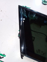 Audi / A6 / Стекло заднего крыла