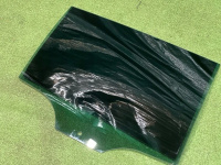 Volkswagen / Golf / Стекло двери