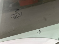 Audi / A5 / Стекло двери