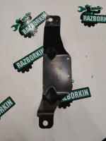 Land Rover / Range Rover Sport / Опорный кронштейн дуг багажника